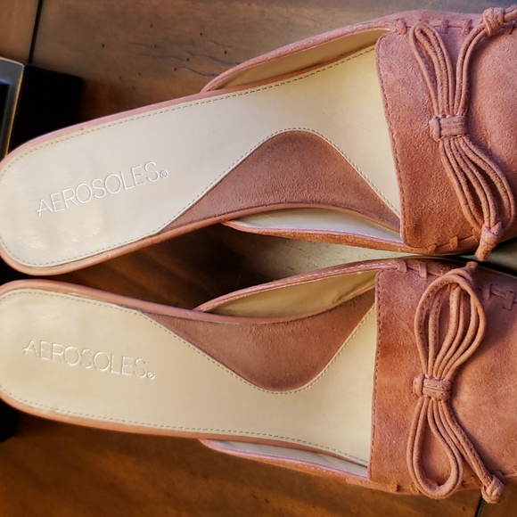 Aerosoles Suede Heels Mules Sz-9 - Picture 3 of 8
